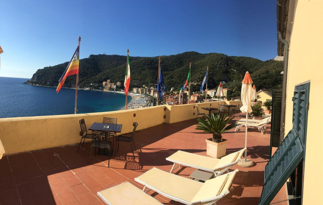 Palazzo Vescovile Hotel Noli Buitenkant foto