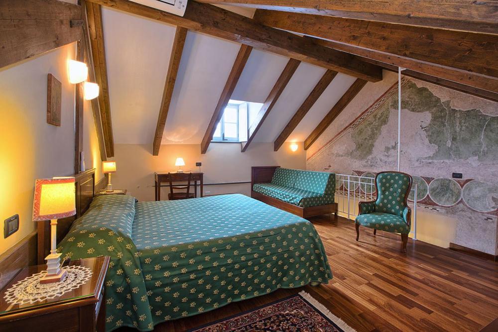 Palazzo Vescovile Hotel Noli Buitenkant foto