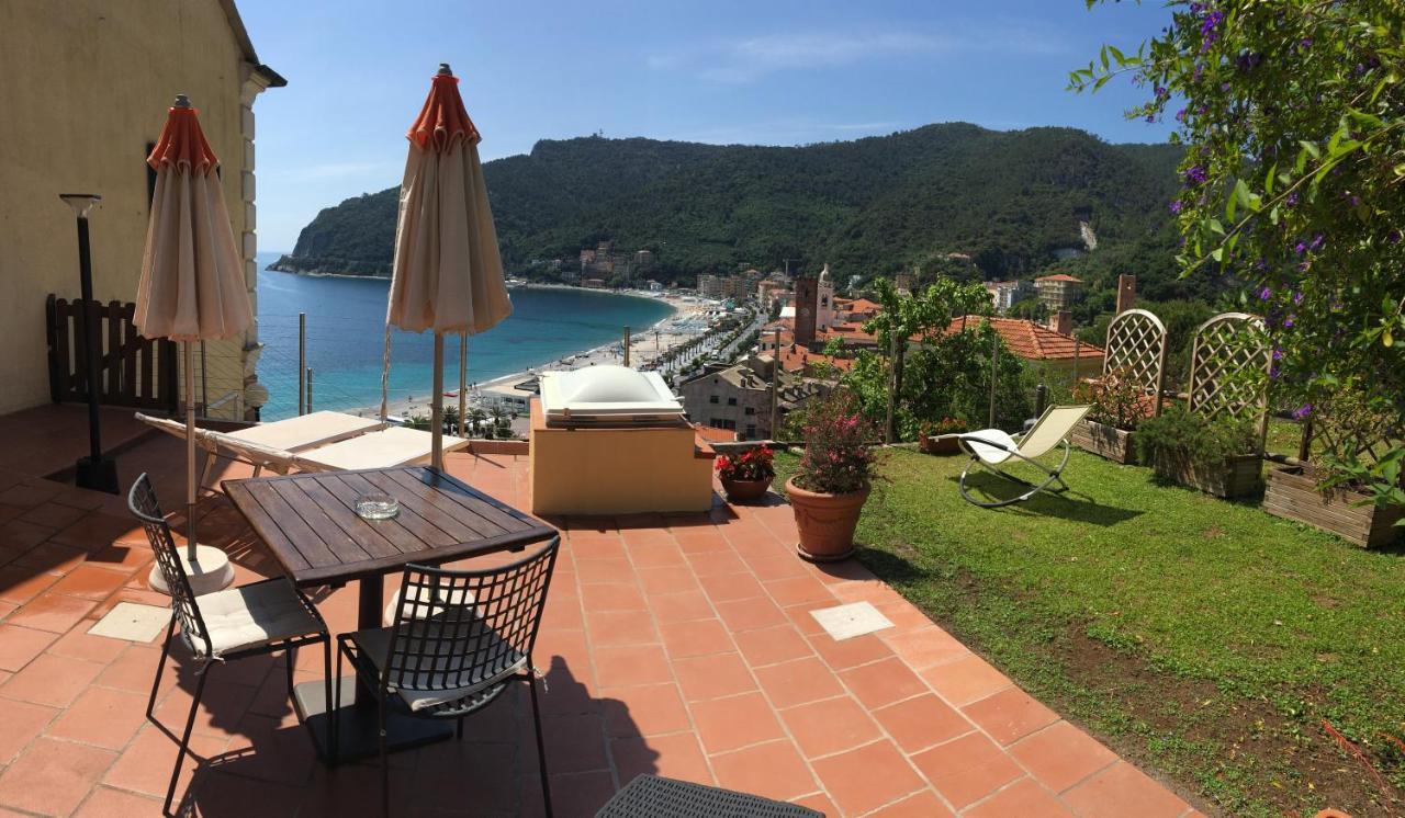 Palazzo Vescovile Hotel Noli Buitenkant foto